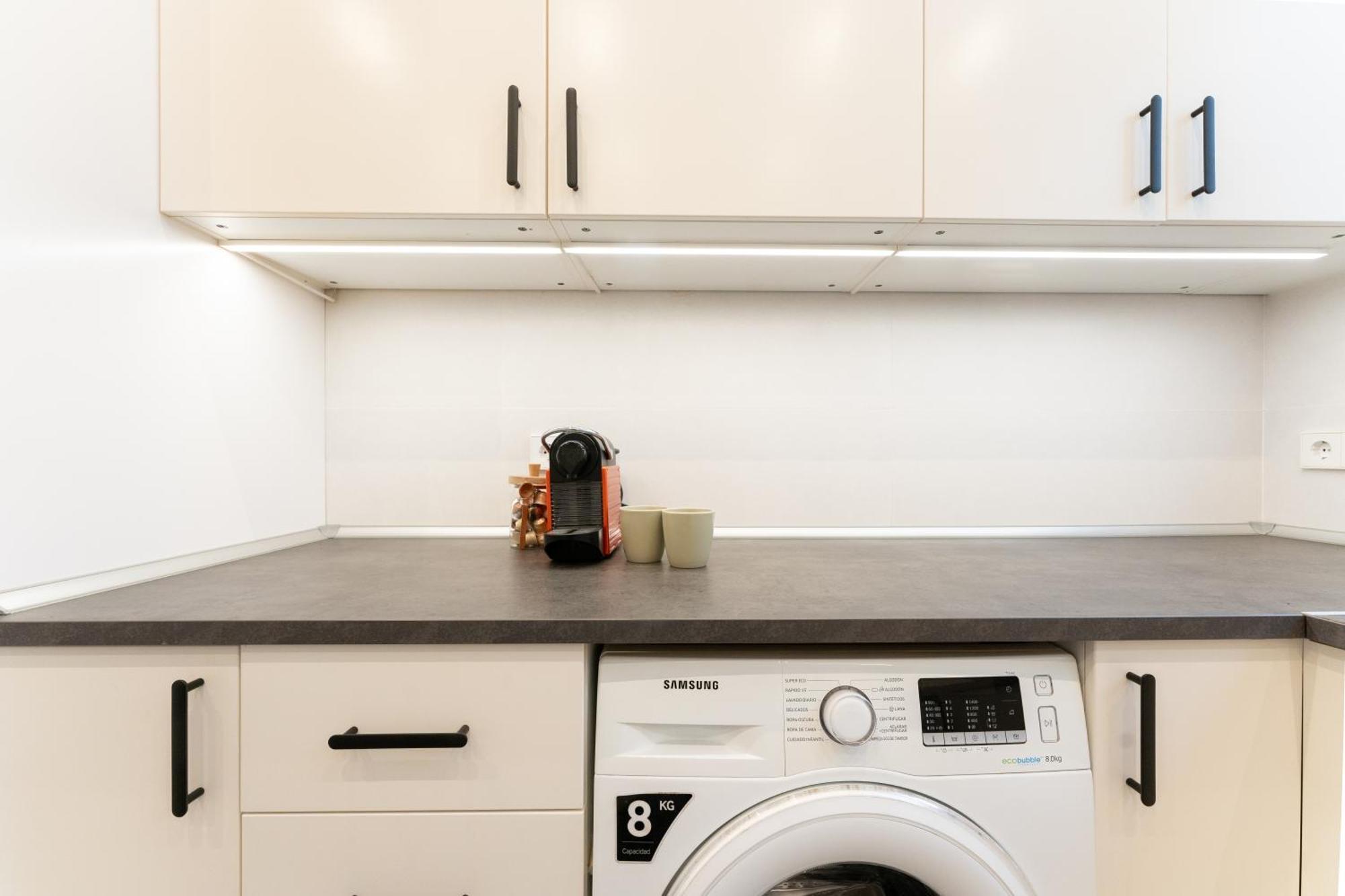 Luxe Apartment In Plaza De Espana Μαδρίτη Εξωτερικό φωτογραφία