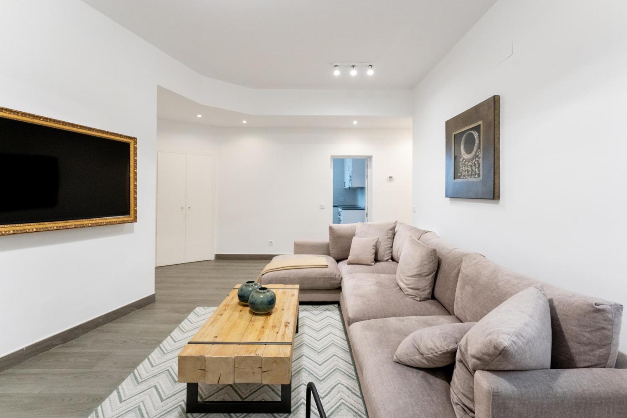 Luxe Apartment In Plaza De Espana Μαδρίτη Εξωτερικό φωτογραφία