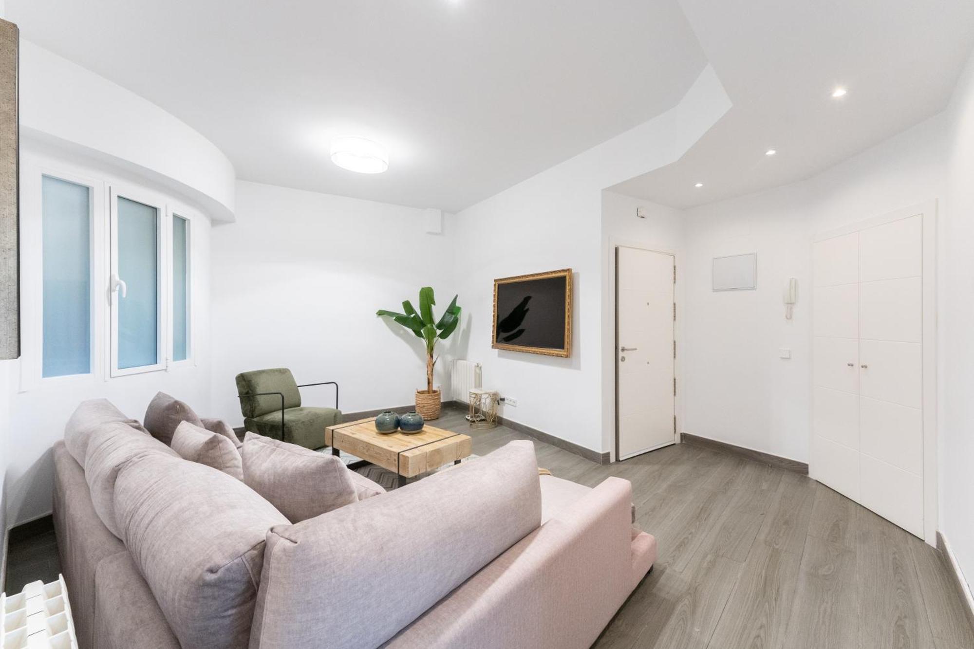 Luxe Apartment In Plaza De Espana Μαδρίτη Εξωτερικό φωτογραφία